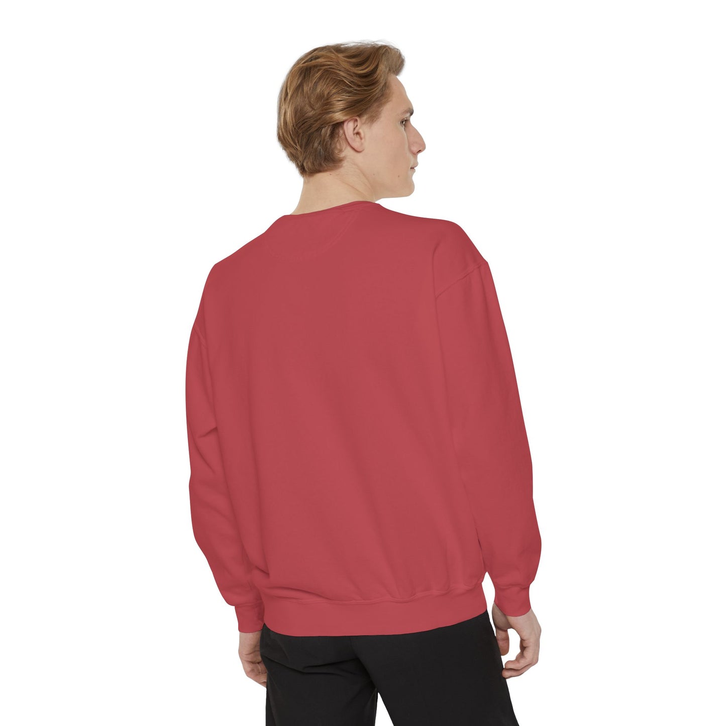 Garment-Dyed Sweatshirt with Vintage Crest Design - Cozy Fashion for All, Perfect for Gift Giving, Casual Wear, Everyday Comfort