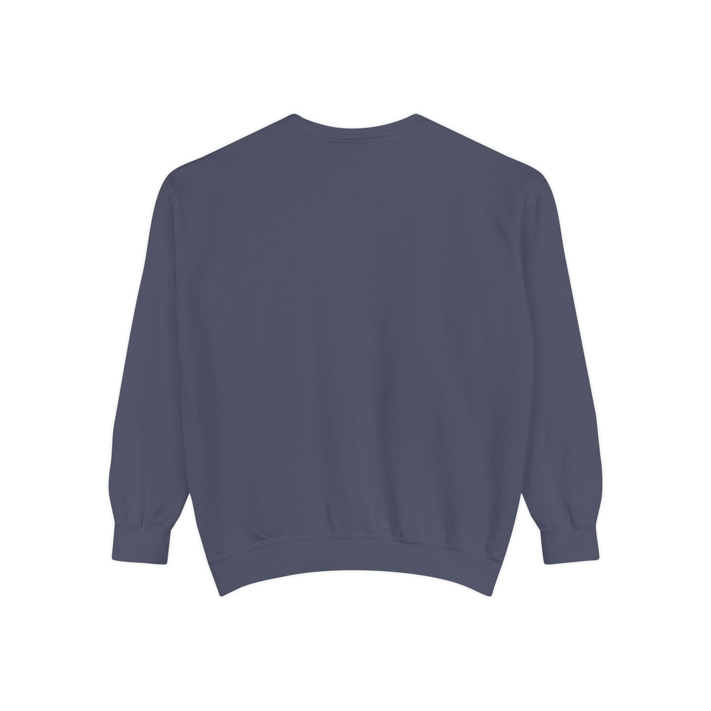 Garment-Dyed Sweatshirt with Vintage Crest Design - Cozy Fashion for All, Perfect for Gift Giving, Casual Wear, Everyday Comfort