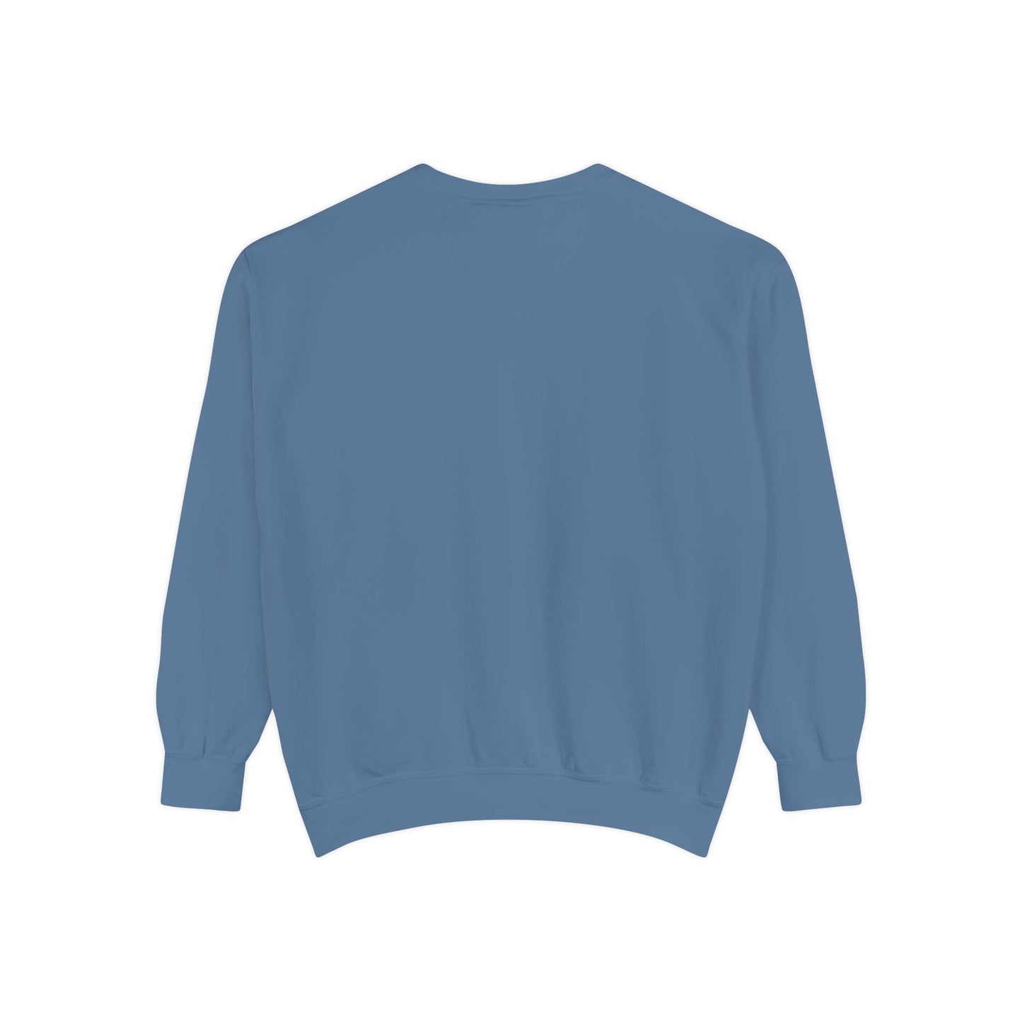 Garment-Dyed Sweatshirt with Vintage Crest Design - Cozy Fashion for All, Perfect for Gift Giving, Casual Wear, Everyday Comfort
