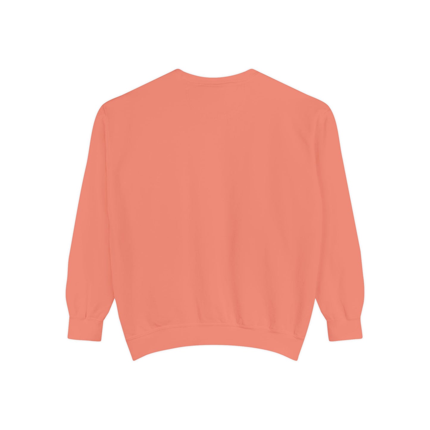Garment-Dyed Sweatshirt with Vintage Crest Design - Cozy Fashion for All, Perfect for Gift Giving, Casual Wear, Everyday Comfort