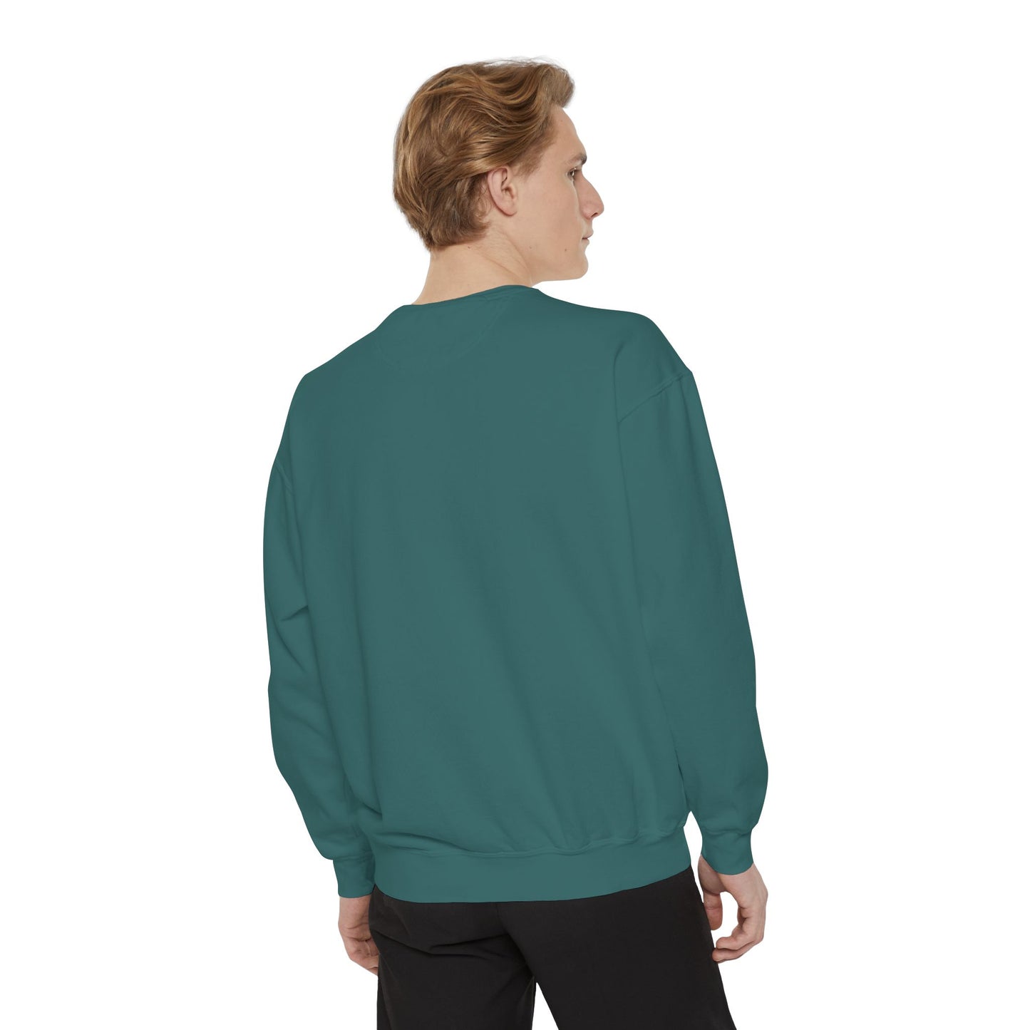 Garment-Dyed Sweatshirt with Vintage Crest Design - Cozy Fashion for All, Perfect for Gift Giving, Casual Wear, Everyday Comfort