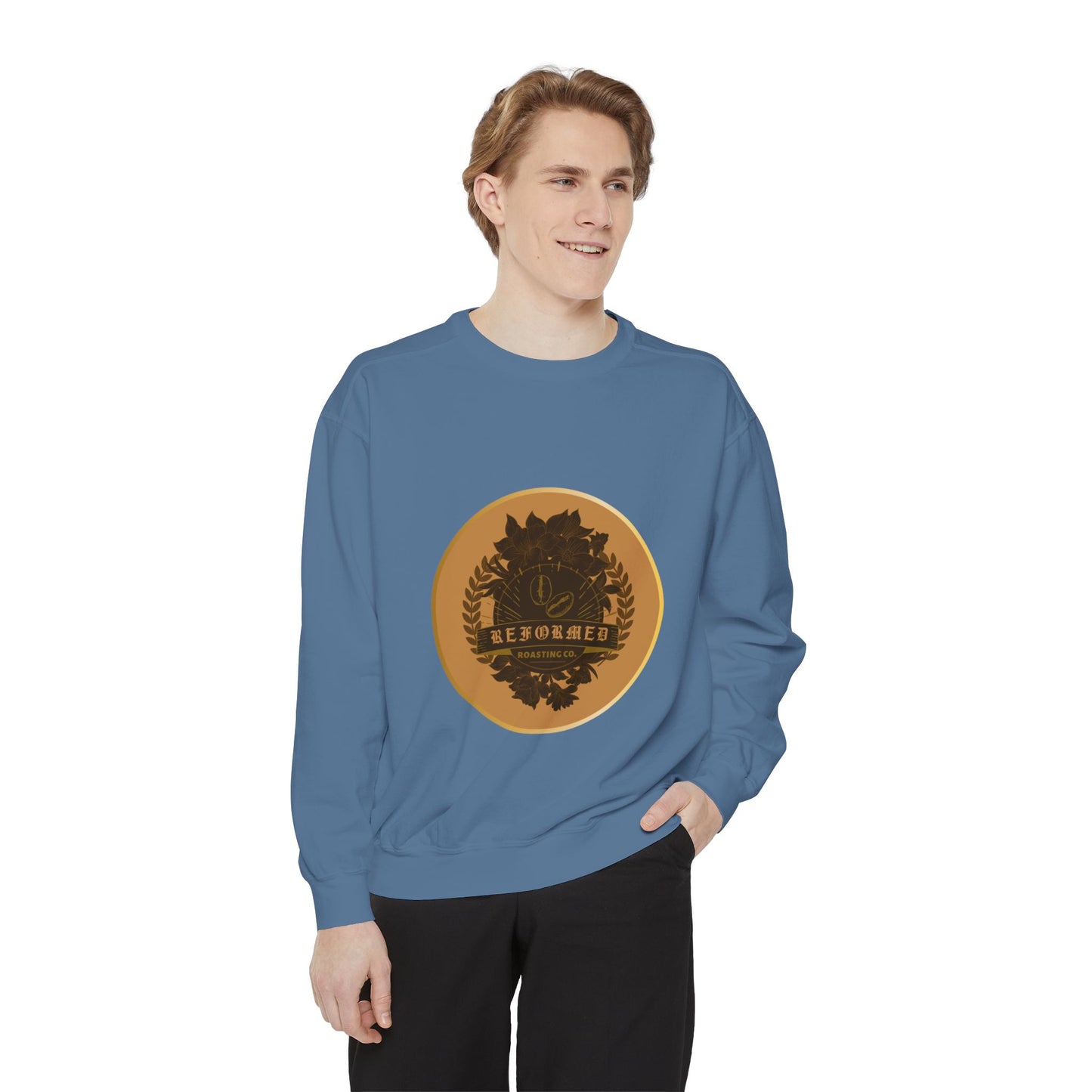 Garment-Dyed Sweatshirt with Vintage Crest Design - Cozy Fashion for All, Perfect for Gift Giving, Casual Wear, Everyday Comfort