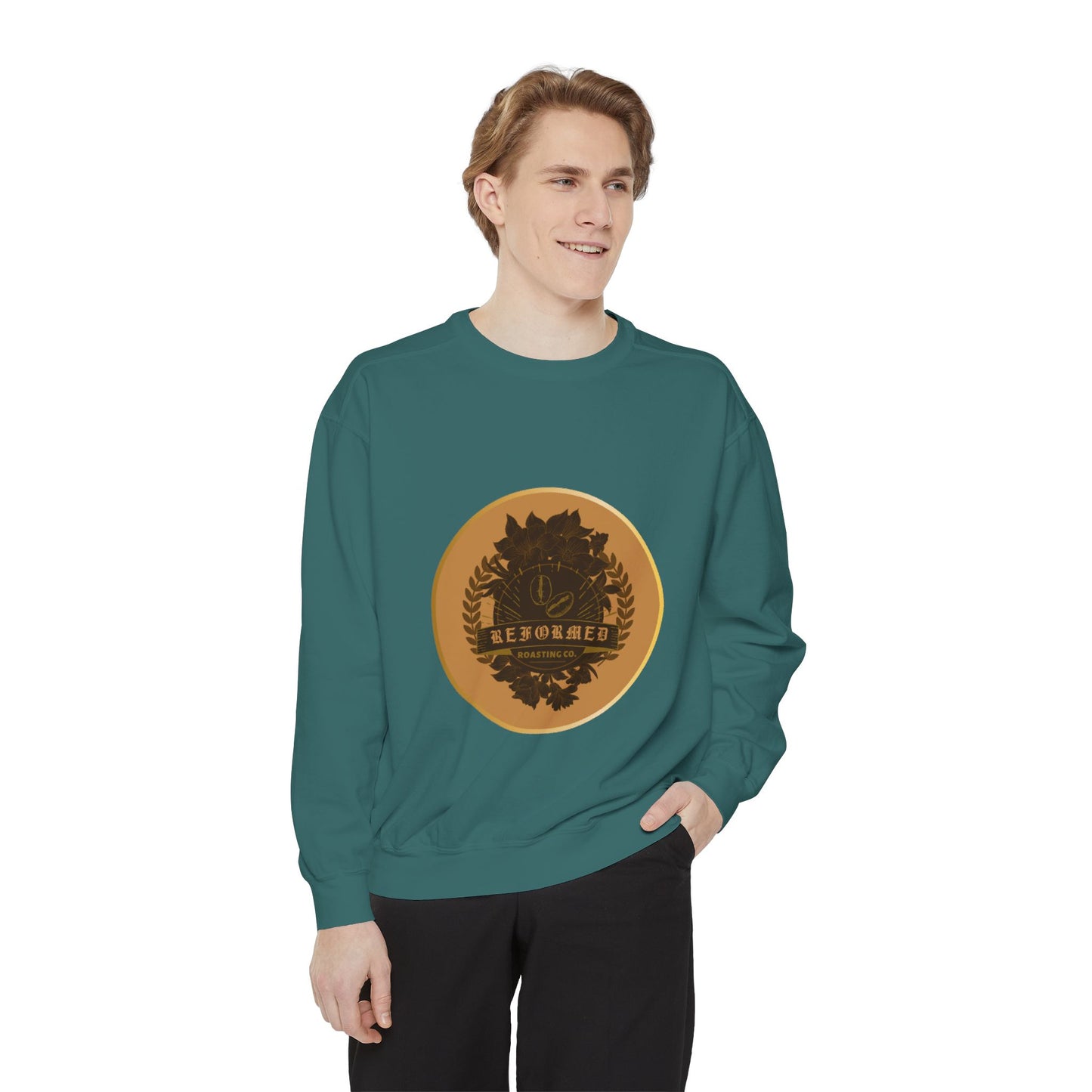 Garment-Dyed Sweatshirt with Vintage Crest Design - Cozy Fashion for All, Perfect for Gift Giving, Casual Wear, Everyday Comfort