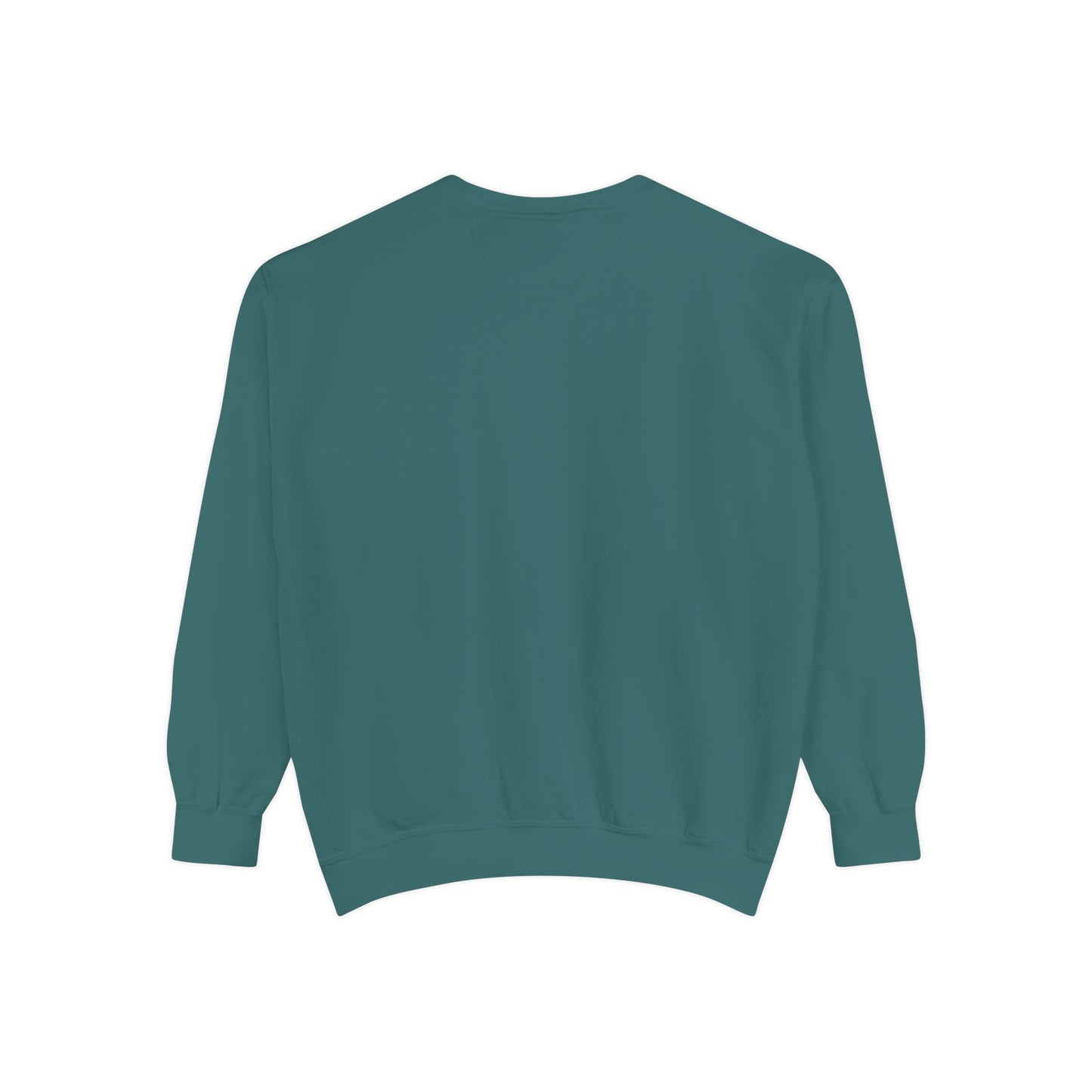 Garment-Dyed Sweatshirt with Vintage Crest Design - Cozy Fashion for All, Perfect for Gift Giving, Casual Wear, Everyday Comfort